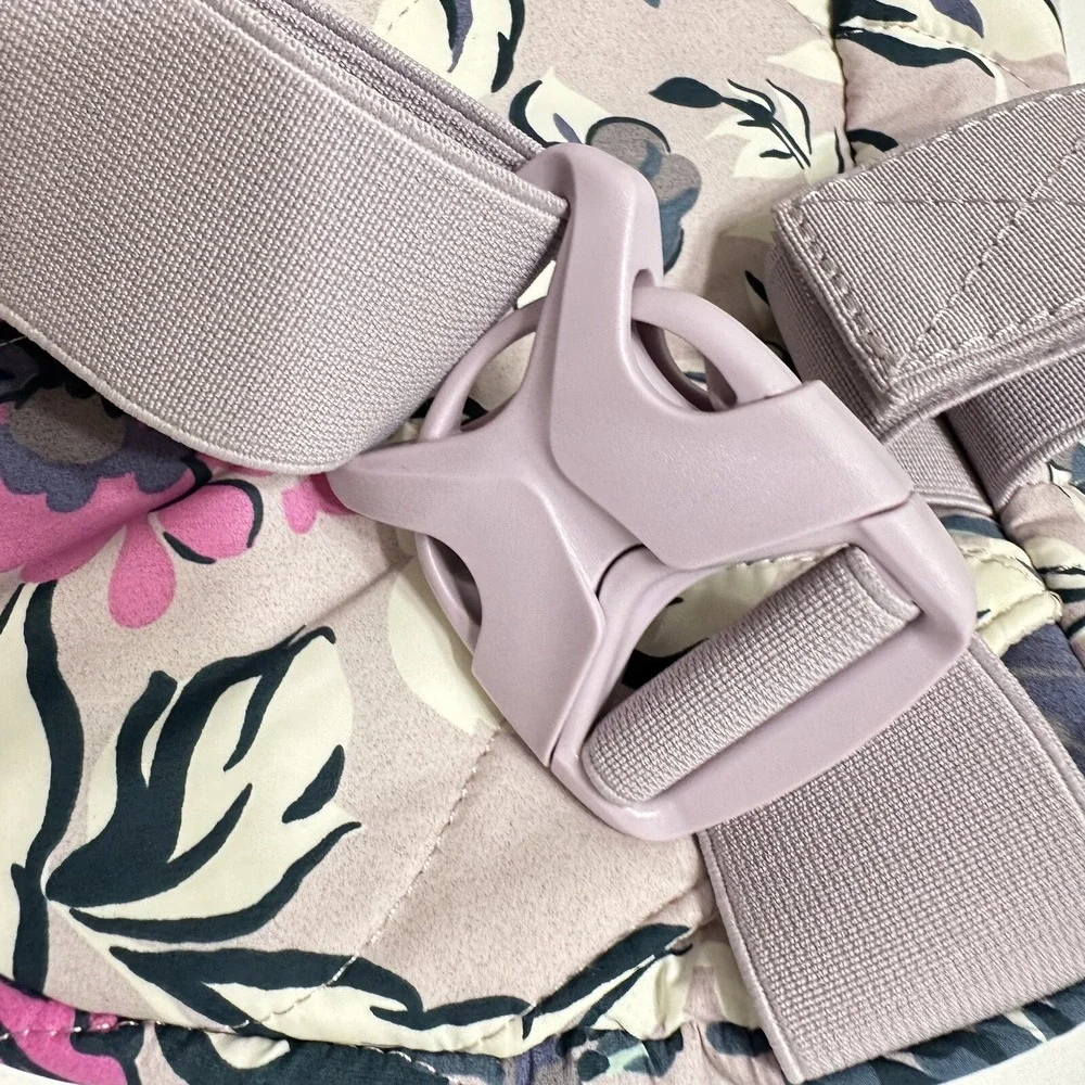 Vera Bradley Featherweight Belt Bag Fresh Cut Floral Lavender NWT‎ Stoller Waist